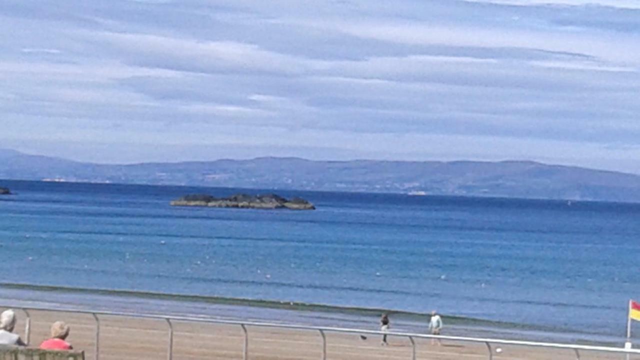 Holiday Home Portrush Exterior photo